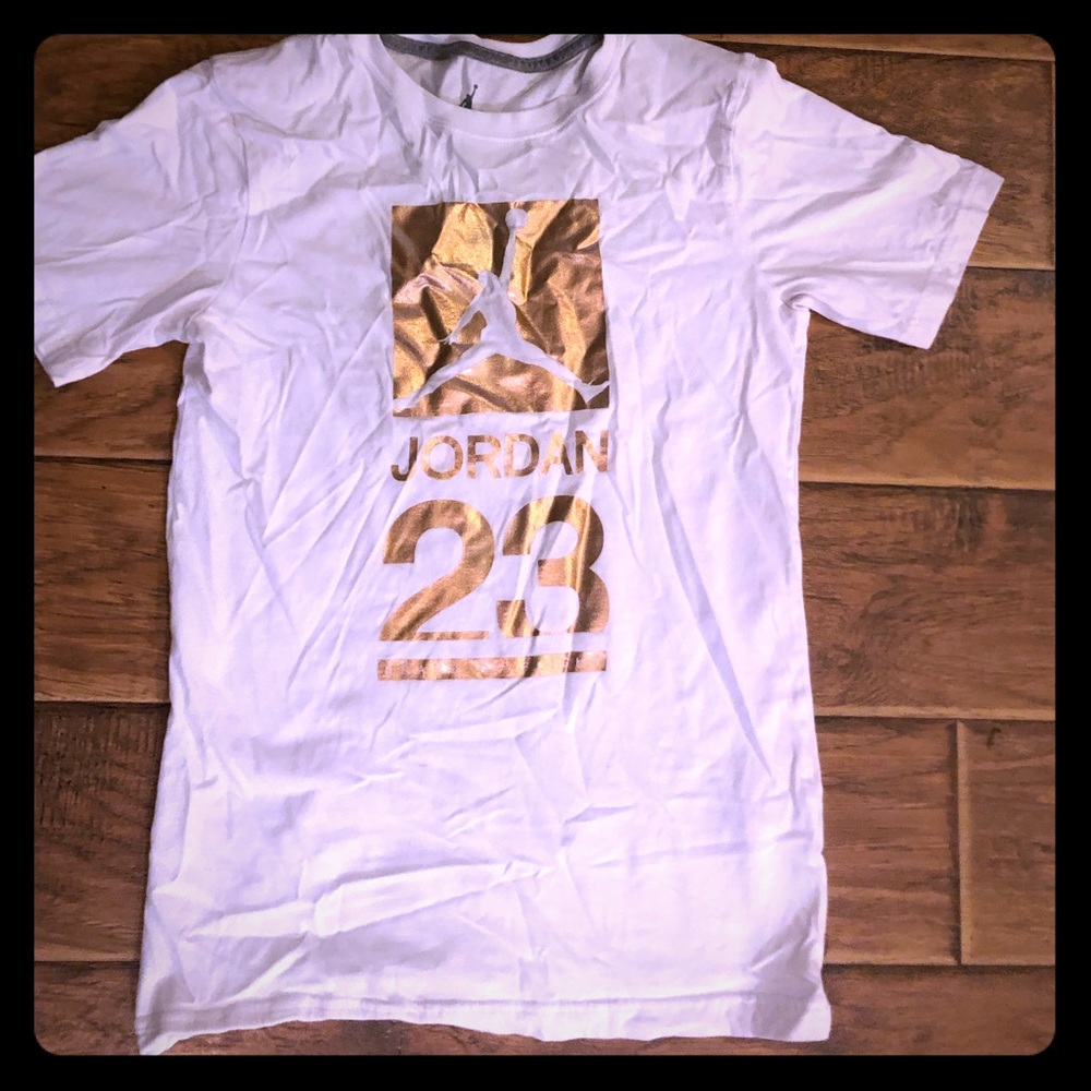 White and gold Jordan T-shirt
